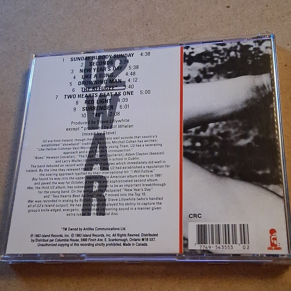 U2 "How to Dismantle an Atomic Bomb" CD/DVD & "War" CD - Picture 3 of 13